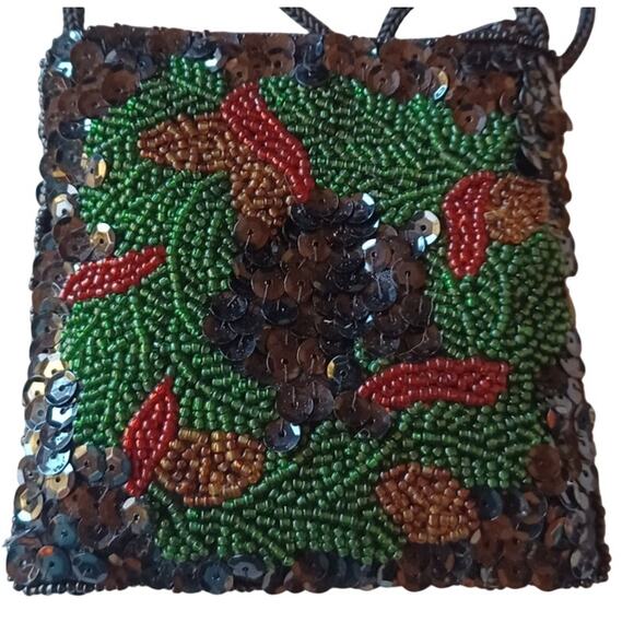 Vintage Beaded Sequin Christmas Wreath Evening Bag Purse Holiday Festive - Picture 2 of 6